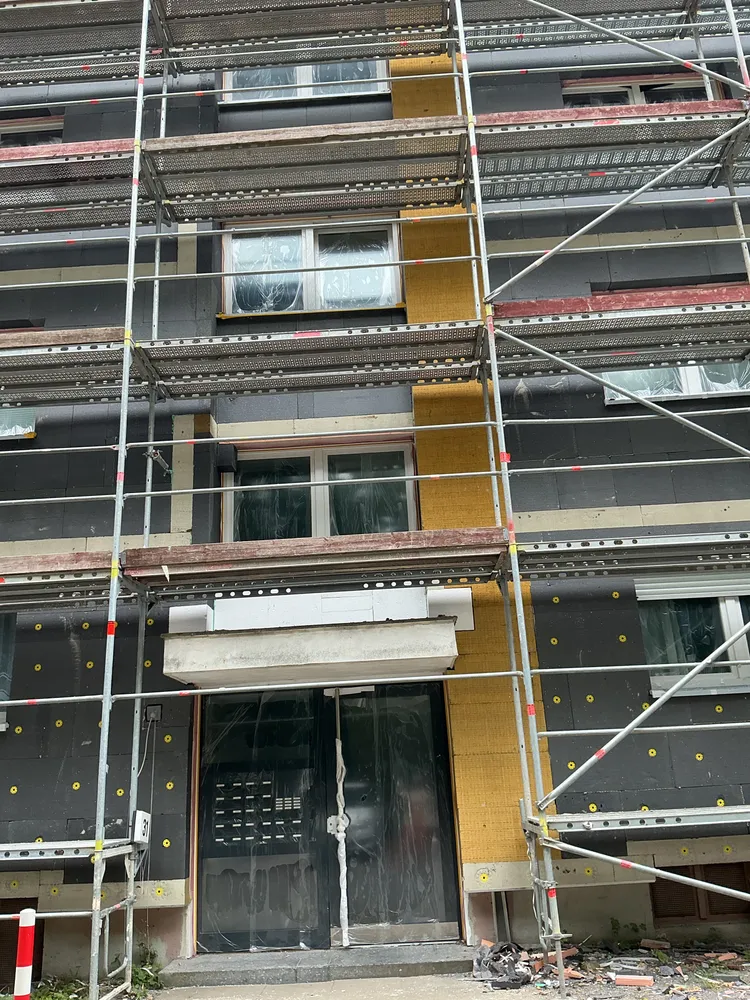 3 Zimmer Wohnung mit 77 m² in Essen – Bild 2