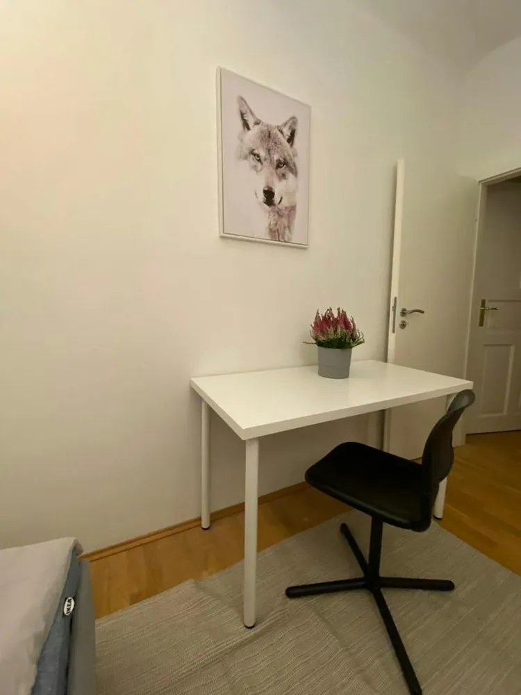 WG-Zimmer mit 10 m² in München – Bild 2
