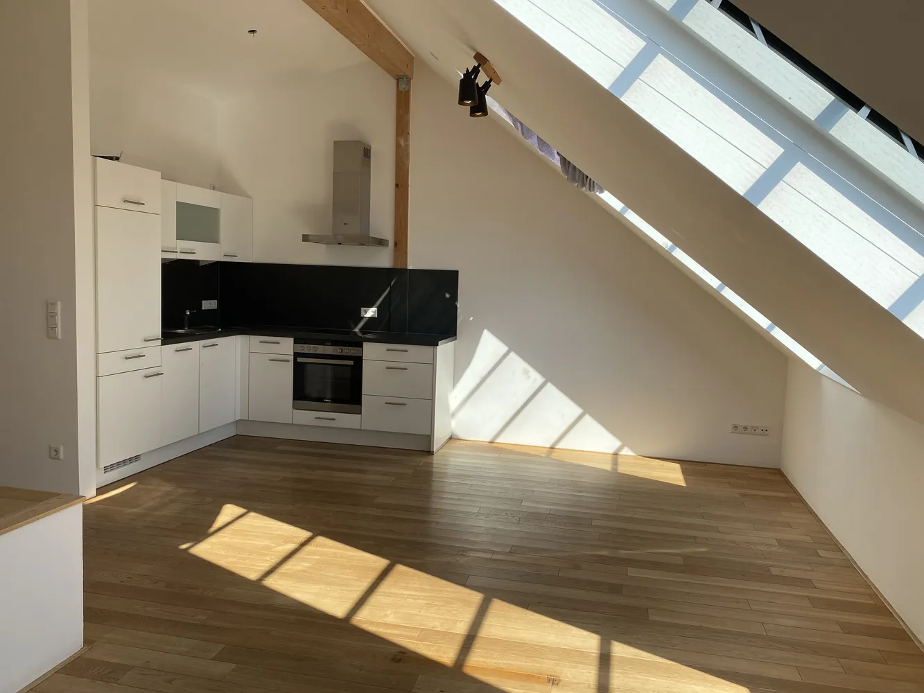 4 Zimmer Wohnung mit 81 m² in Nürnberg – Bild 1