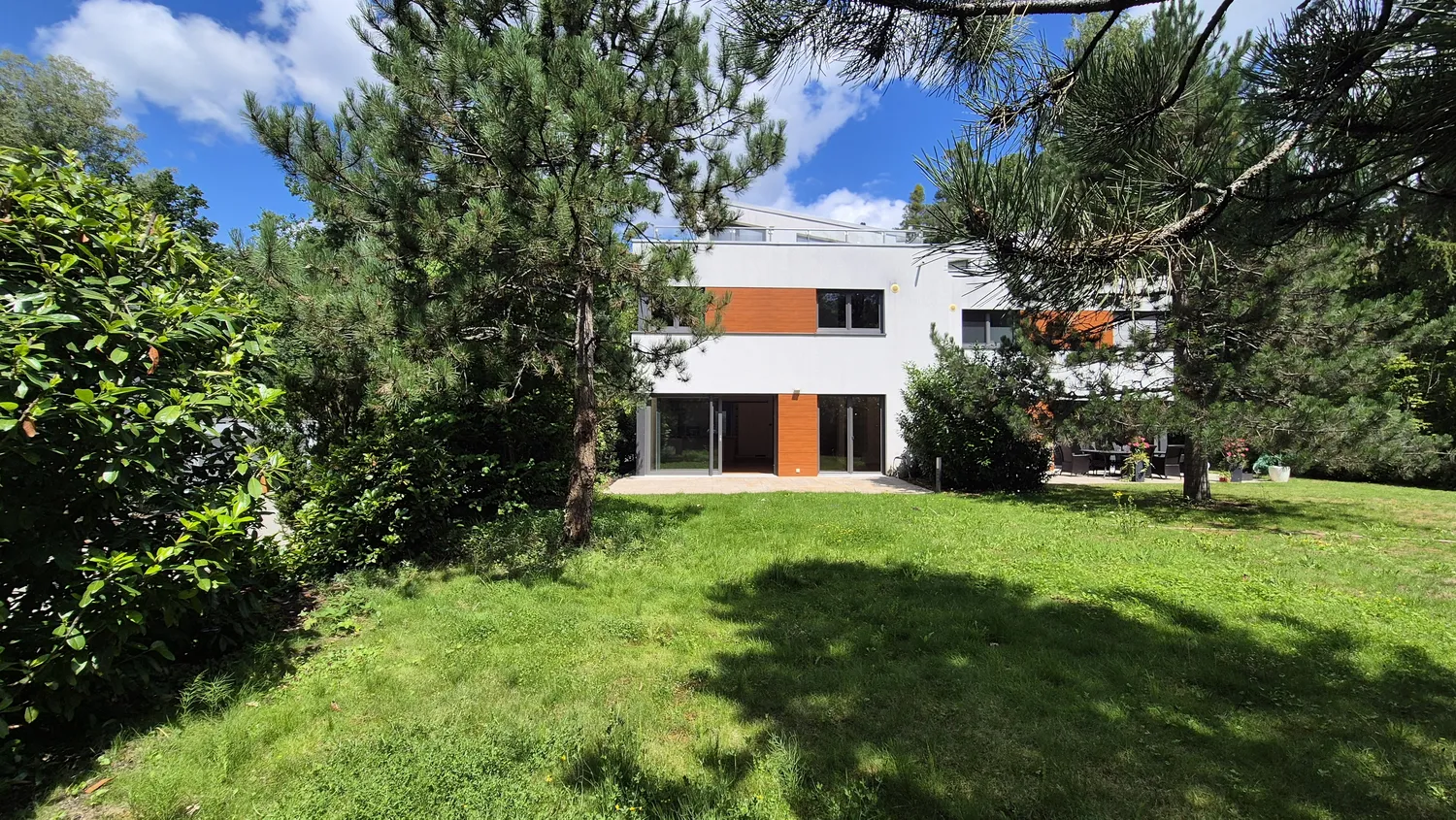 5 Zimmer Haus mit 230 m² in Erlangen – Bild 3
