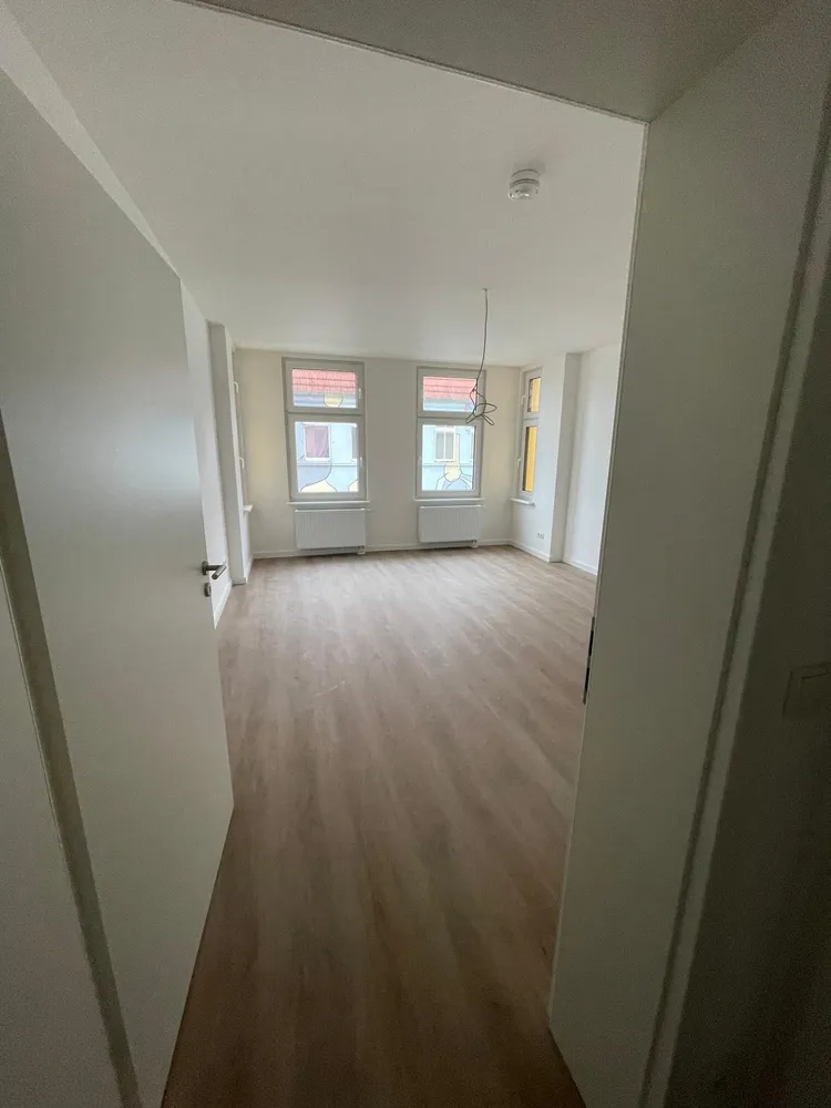 2 Zimmer Wohnung mit 75 m² in Magdeburg – Bild 1