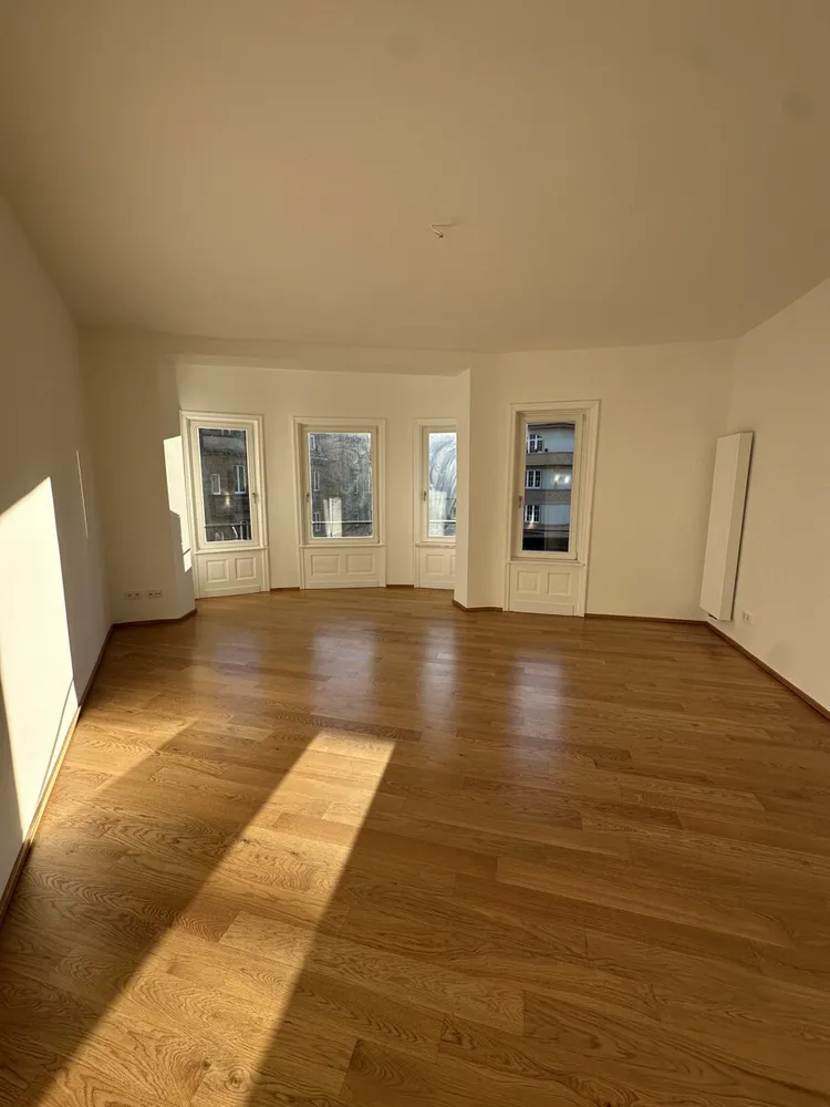 3 Zimmer Wohnung mit 111 m² in Stuttgart – Bild 1