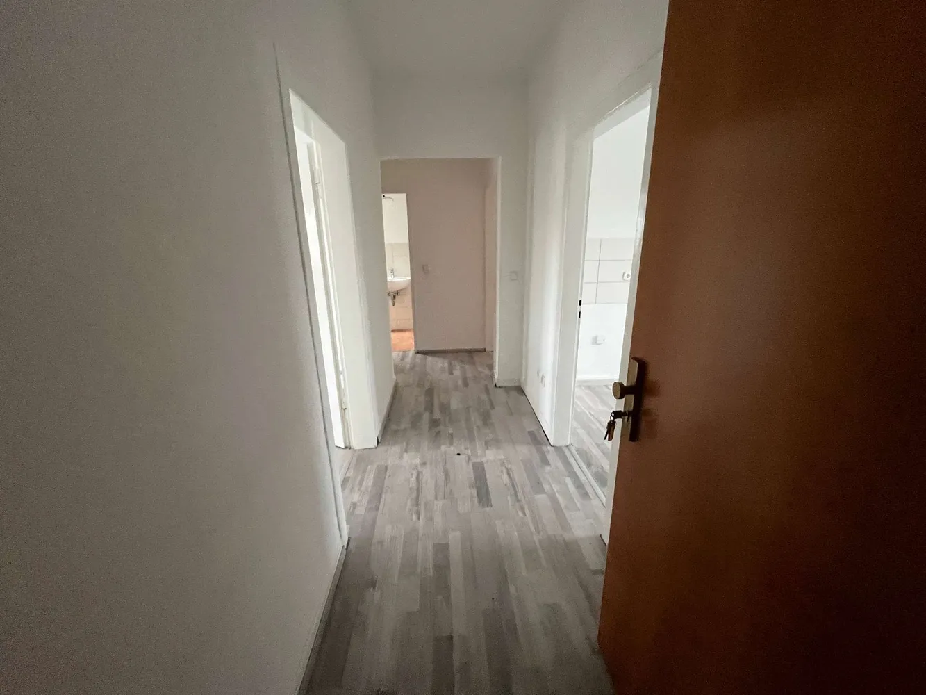 4 Zimmer Wohnung mit 81 m² in Duisburg – Bild 1