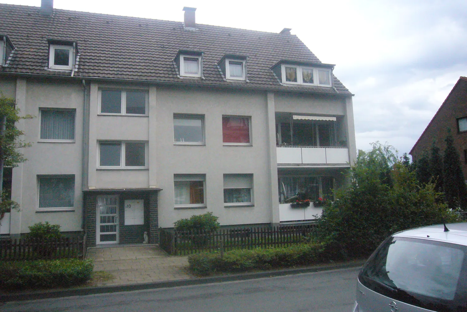 4 Zimmer Wohnung mit 88 m² in Krefeld – Bild 2