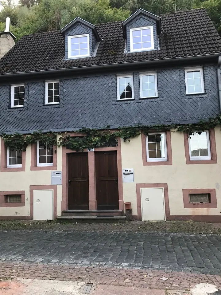 4 Zimmer Wohnung mit 97 m² in Miltenberg – Bild 2
