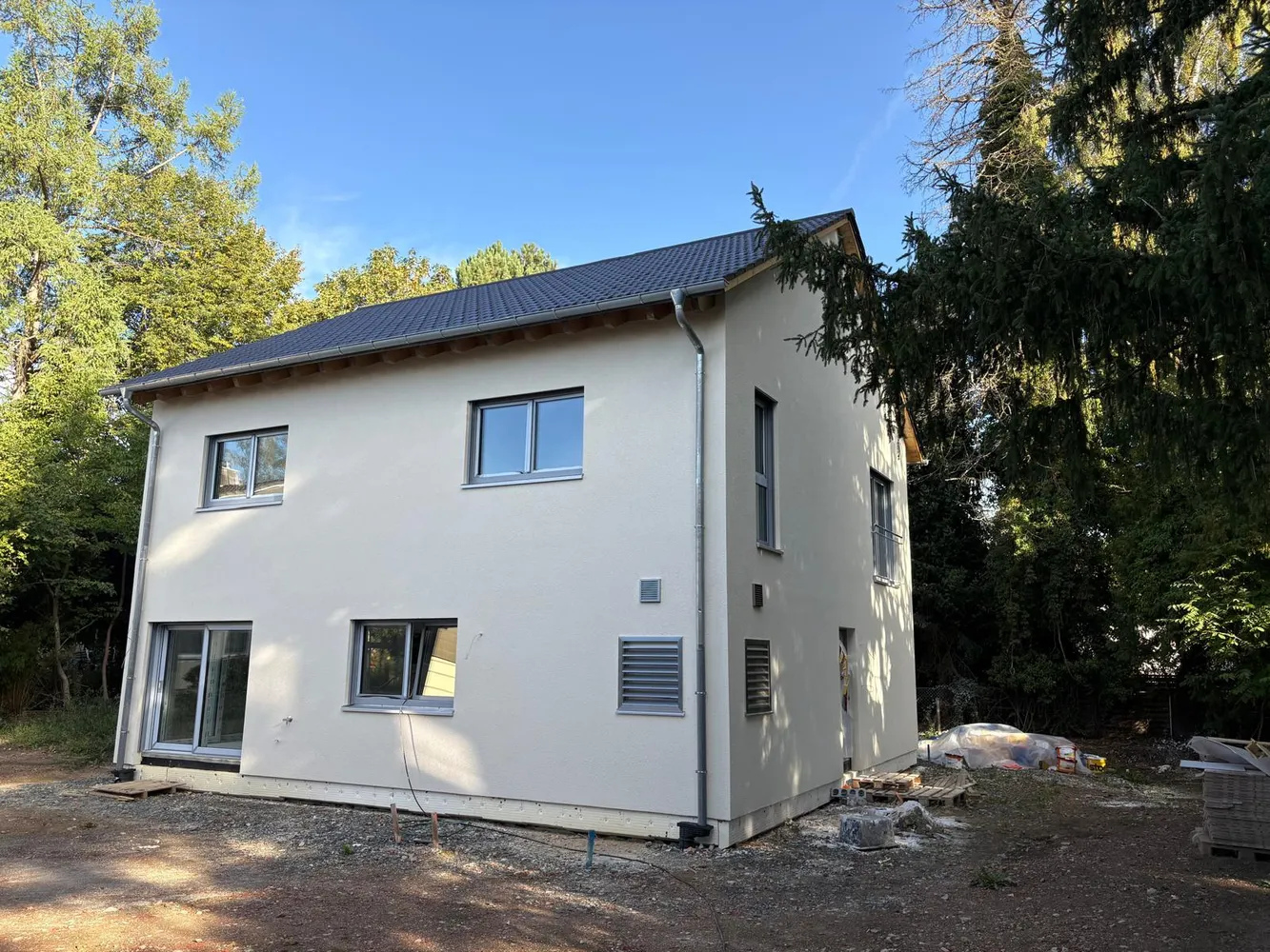 5 Zimmer Haus mit 177 m² in München – Bild 2