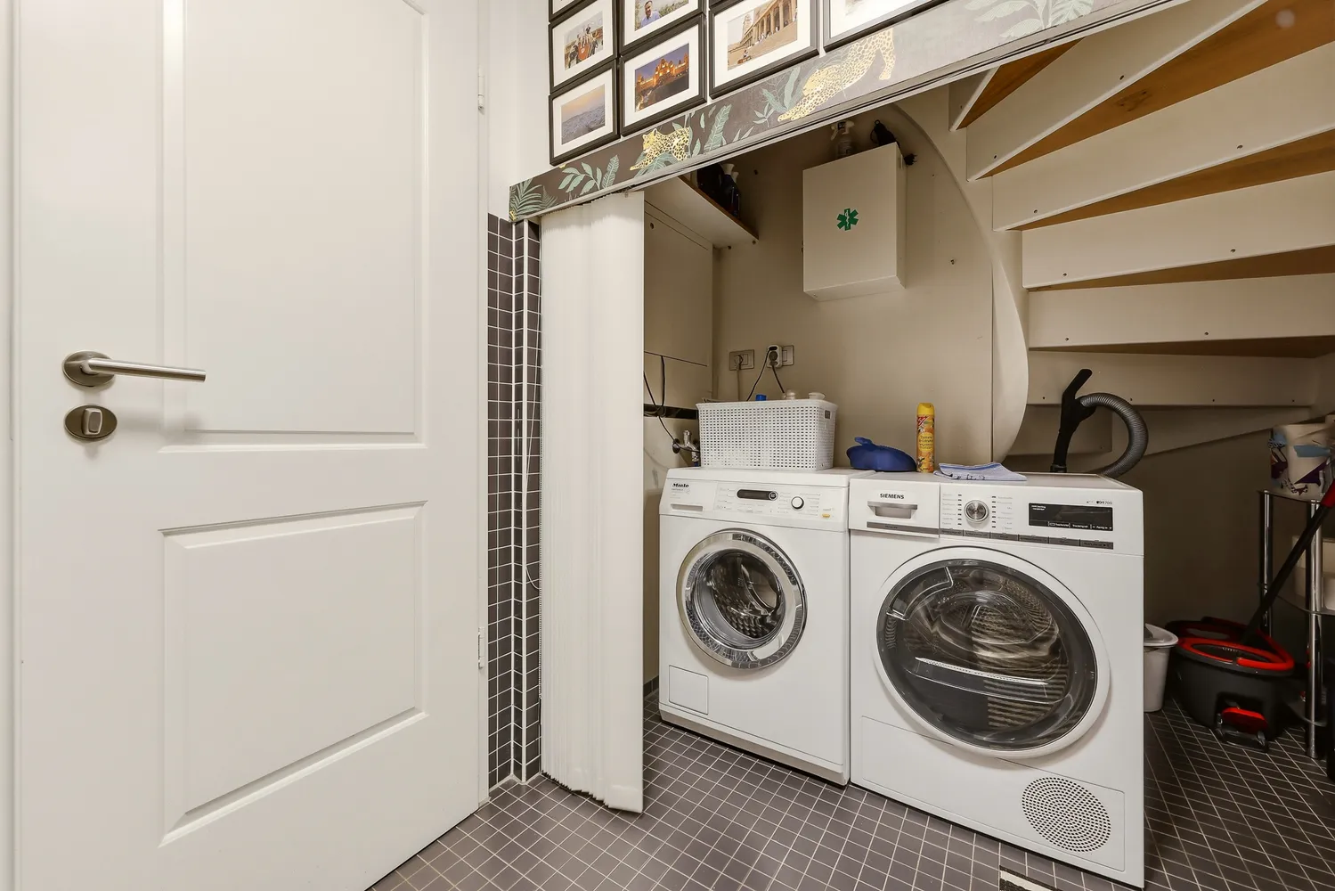 5 Zimmer Haus mit 160 m² in München – Bild 12