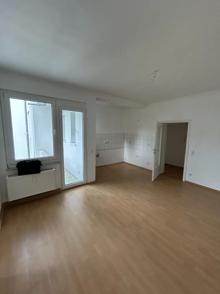 2 Zimmer Wohnung mit 64 m² in Essen – Bild 4