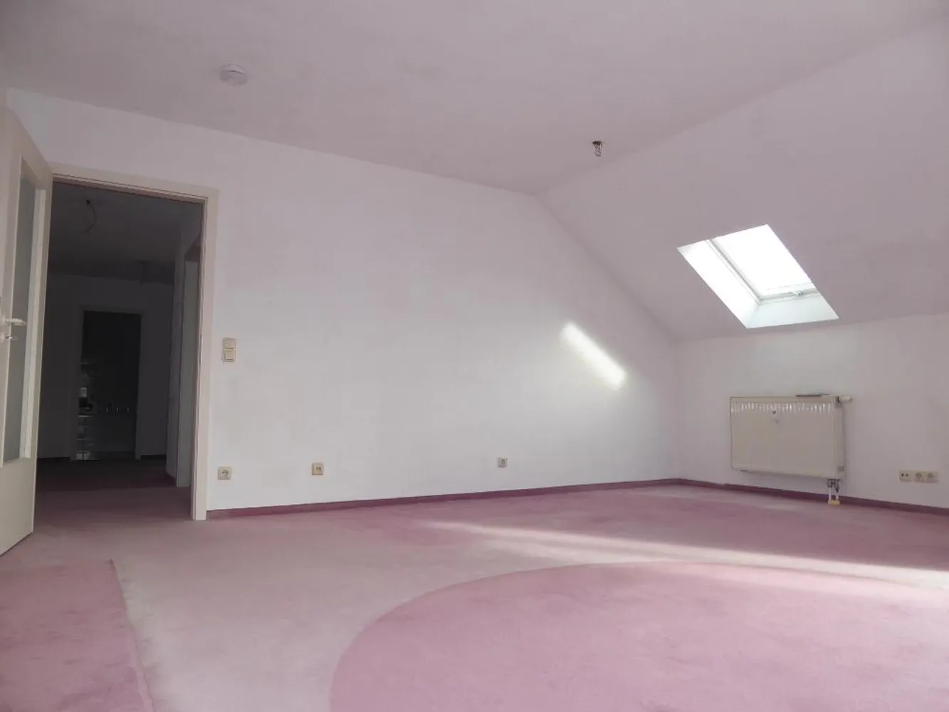 2 Zimmer Wohnung mit 68 m² in Plauen – Bild 11