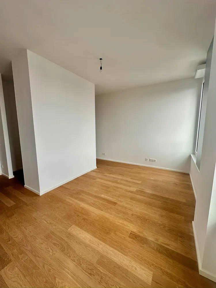 4 Zimmer Wohnung mit 200 m² in Frankfurt am Main – Bild 7