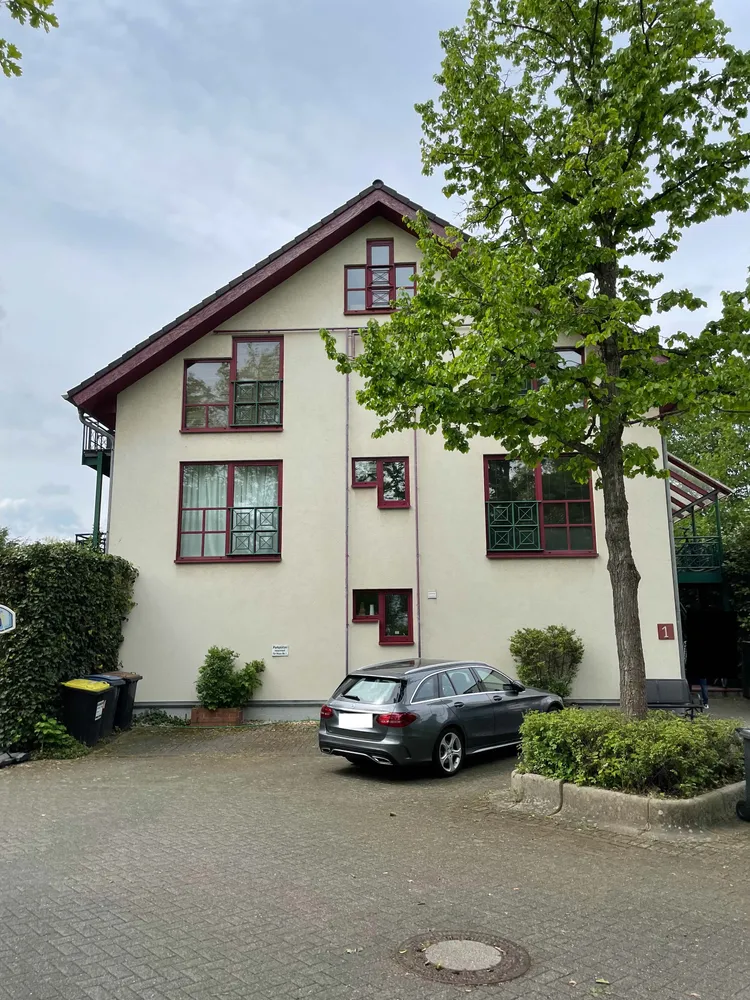 7 Zimmer Wohnung mit 161 m² in Köln – Bild 1