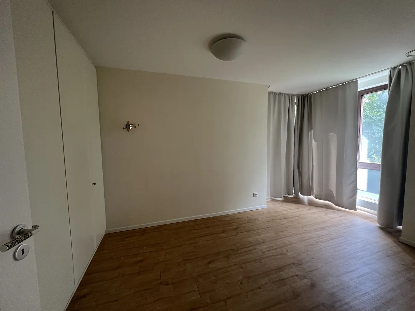 3 Zimmer Wohnung mit 105 m² in Wiesbaden – Bild 7