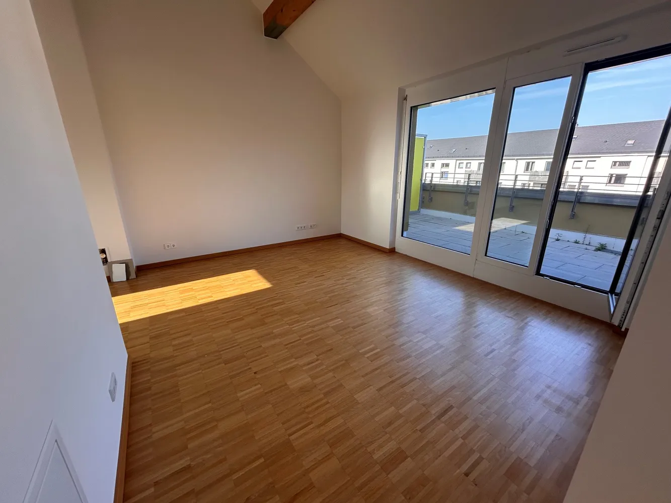 3 Zimmer Wohnung mit 95 m² in Ingolstadt – Bild 2
