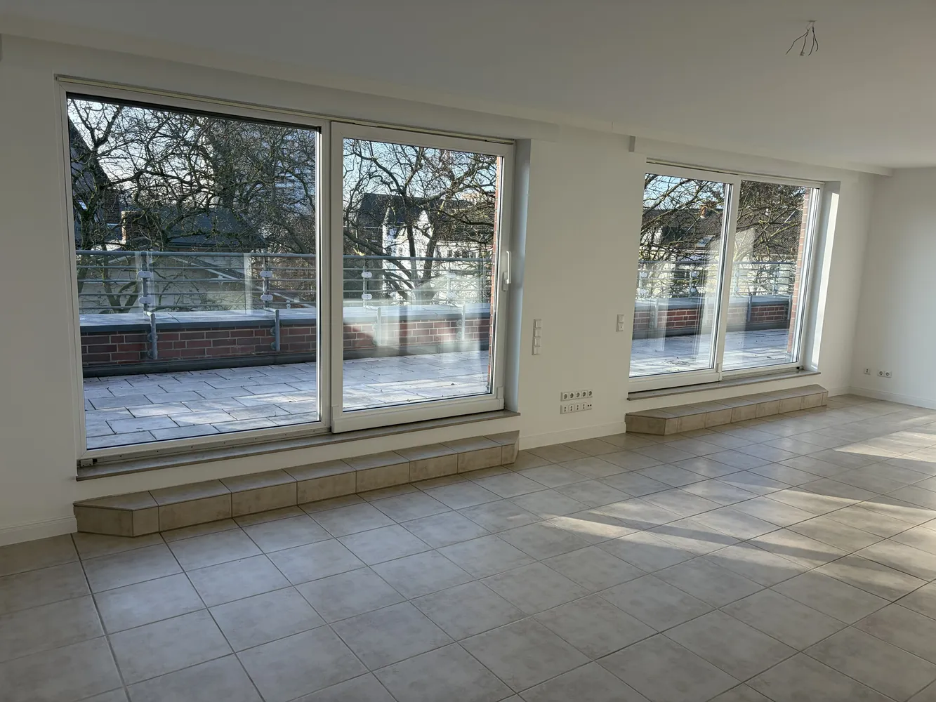 4 Zimmer Wohnung mit 110 m² in Krefeld – Bild 2