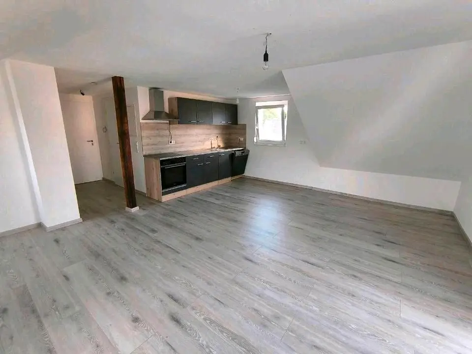 2 Zimmer Wohnung mit 65 m² in Göppingen – Bild 2