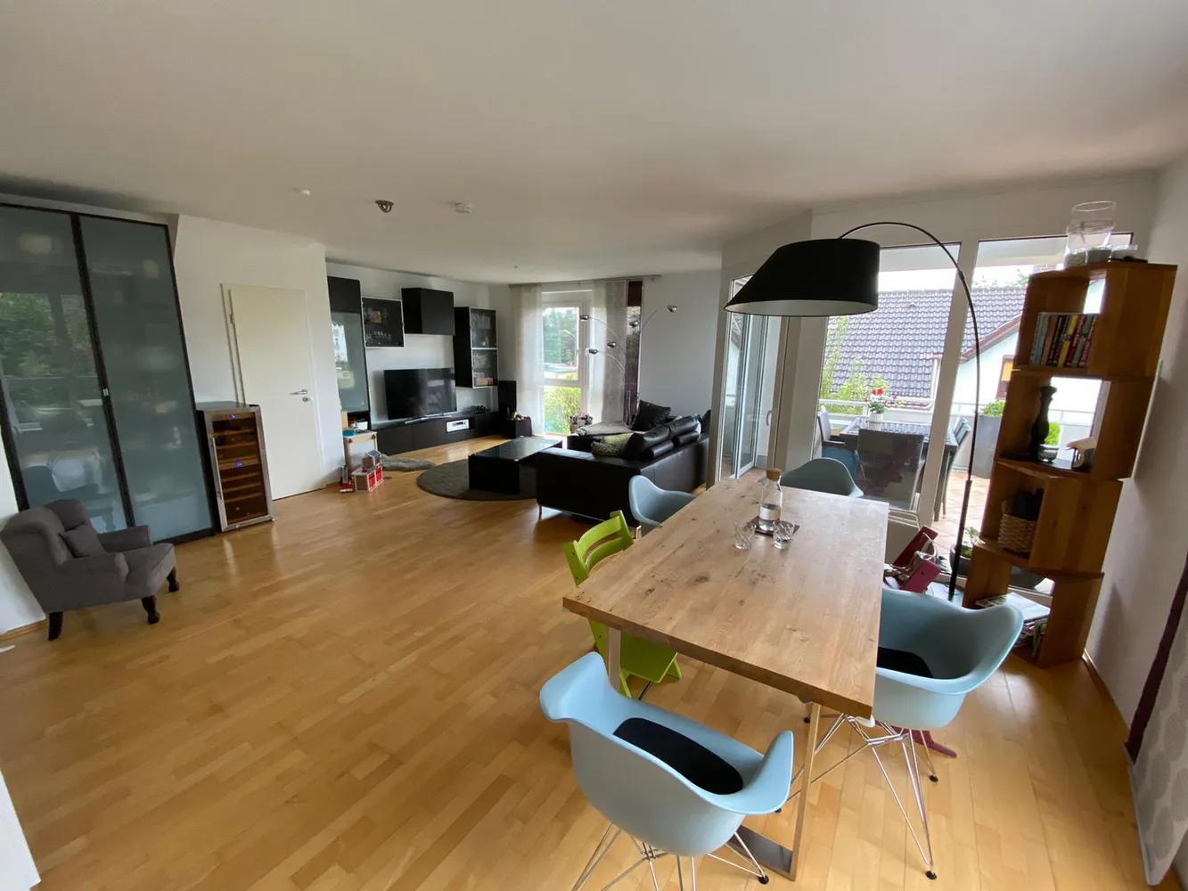 4 Zimmer Wohnung mit 120 m² in München – Bild 3