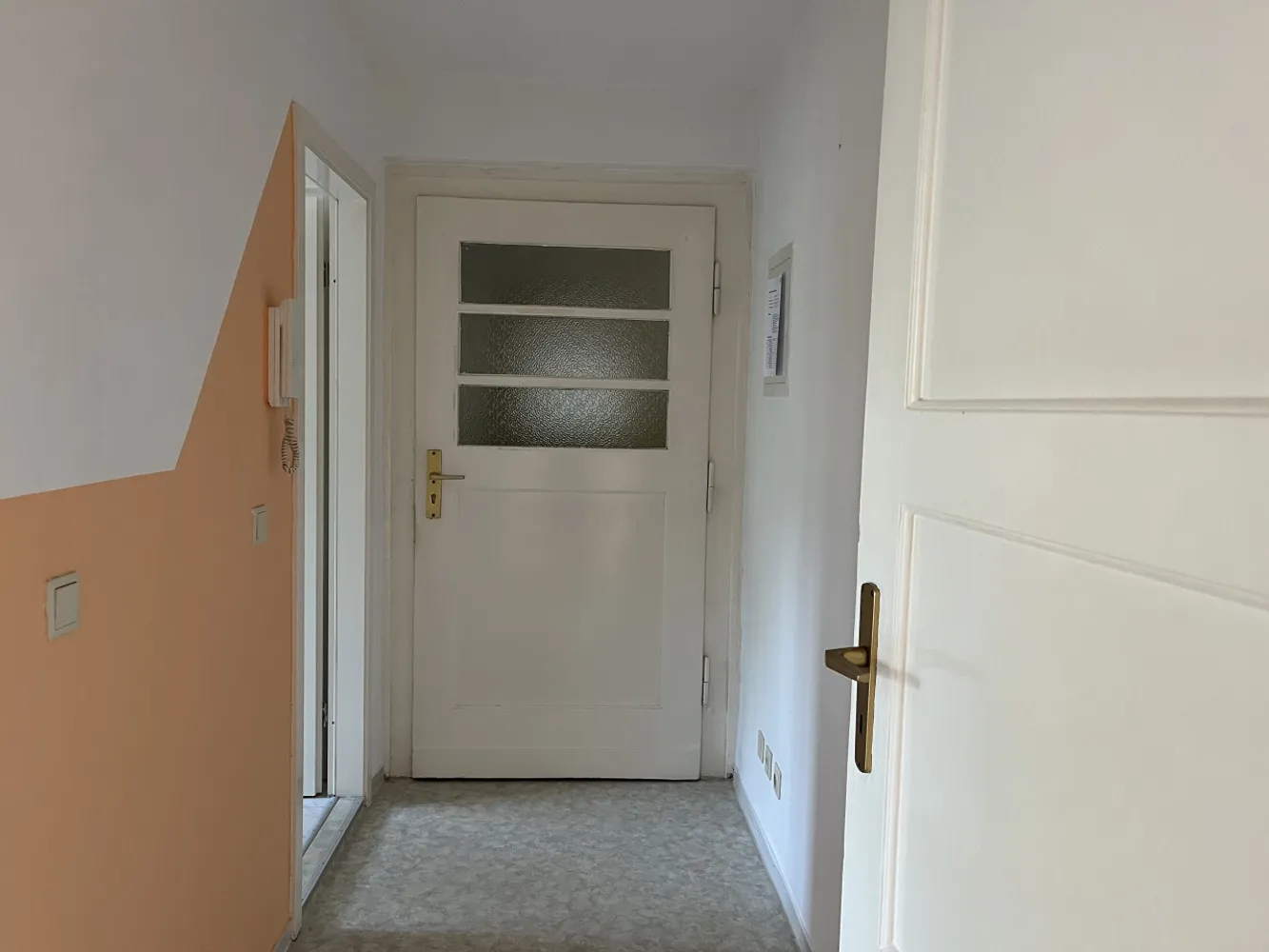 2 Zimmer Wohnung mit 42 m² in Halle (Saale) – Bild 4