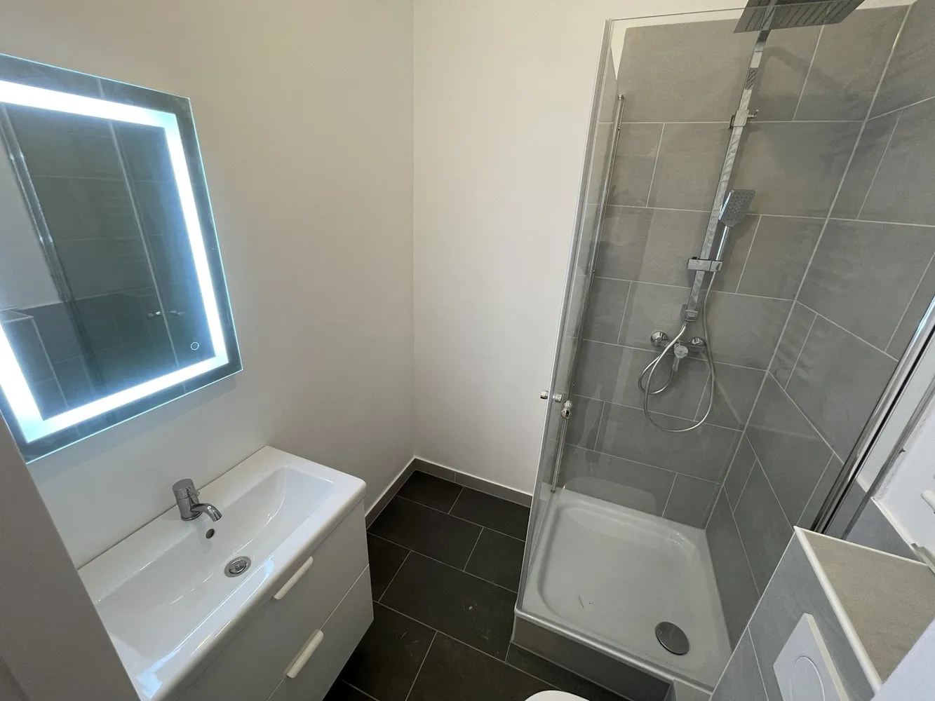 2 Zimmer Wohnung mit 46 m² in Frankfurt am Main – Bild 2