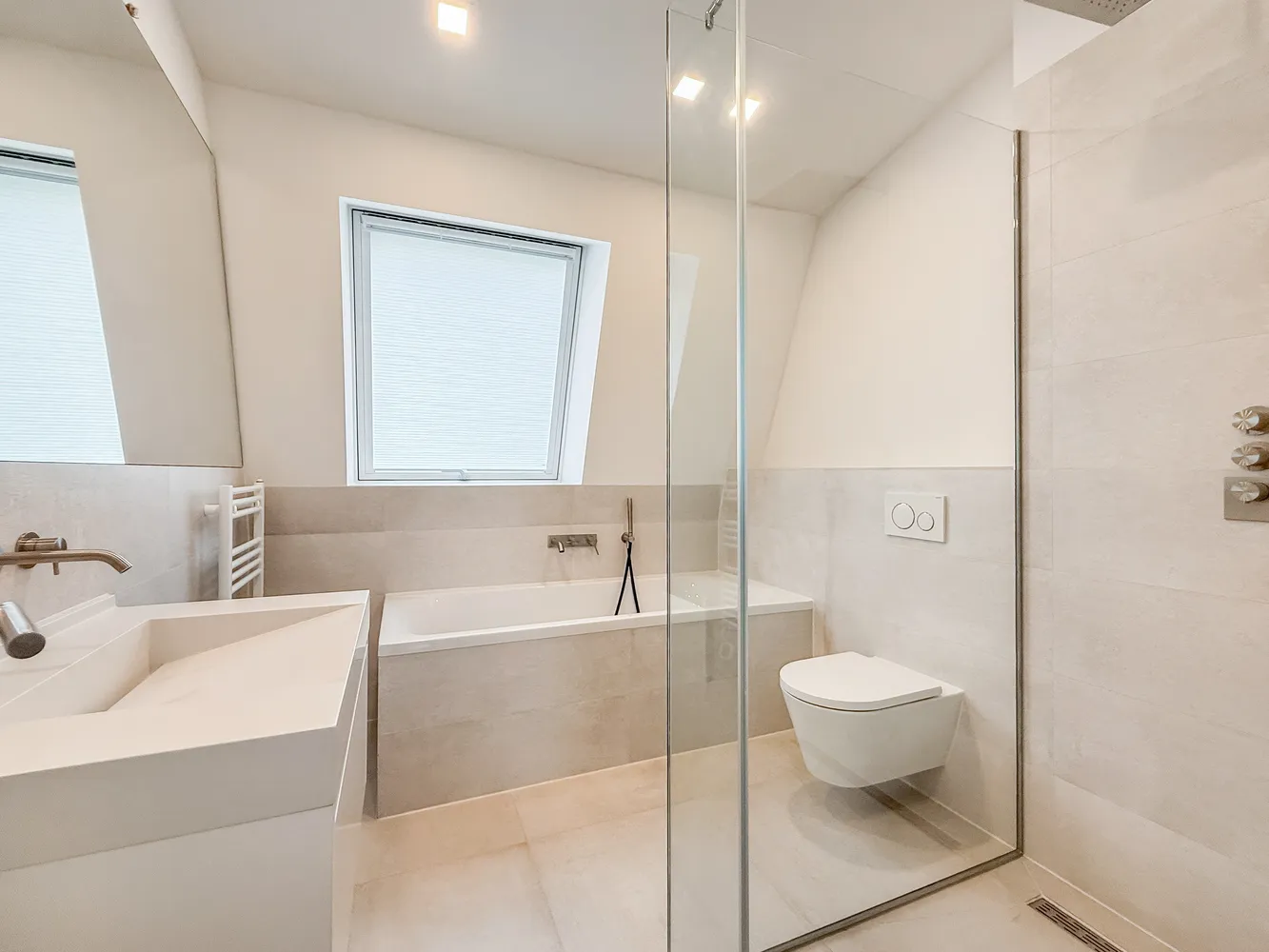 2 Zimmer Wohnung mit 65 m² in München – Bild 11