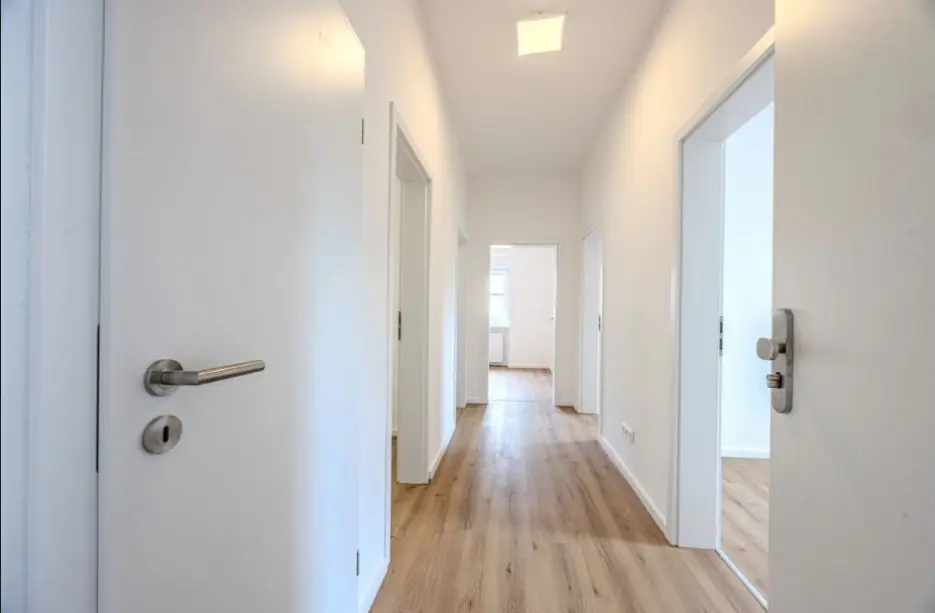 4 Zimmer Wohnung mit 35 m² in Offenbach – Bild 3