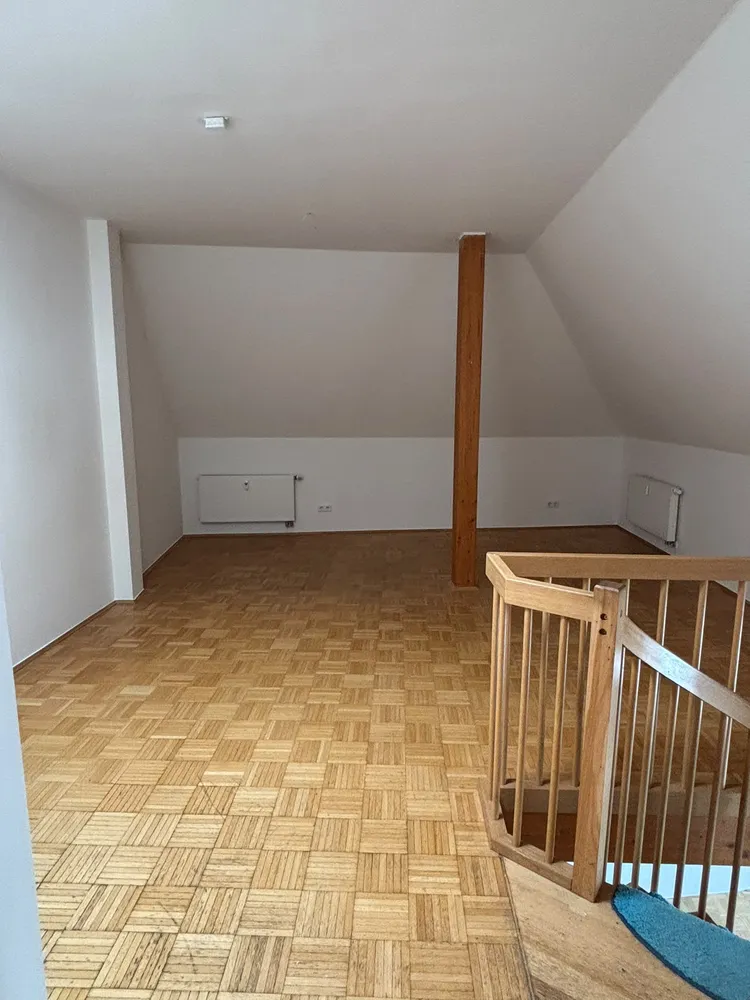 6 Zimmer Wohnung mit 260 m² in Berlin – Bild 7