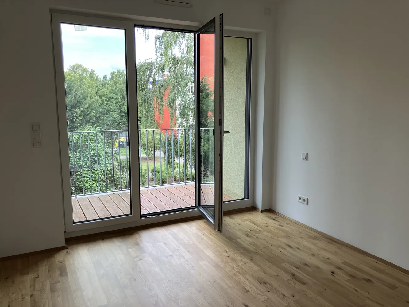 2 Zimmer Wohnung mit 54 m² in Berlin – Bild 1
