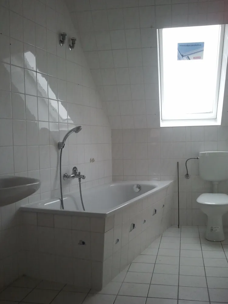 2 room apartment with 56 m² in Bitterfeld-Wolfen – Photo 2