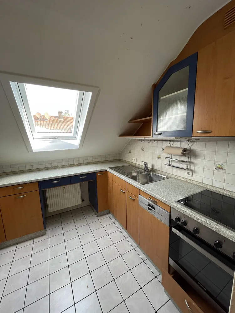 4 Zimmer Wohnung mit 90 m² in Stuttgart – Bild 3