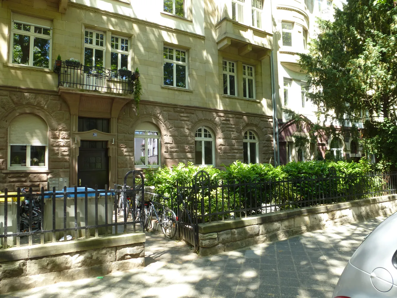 3 Zimmer Wohnung mit 90 m² in Mannheim – Bild 2