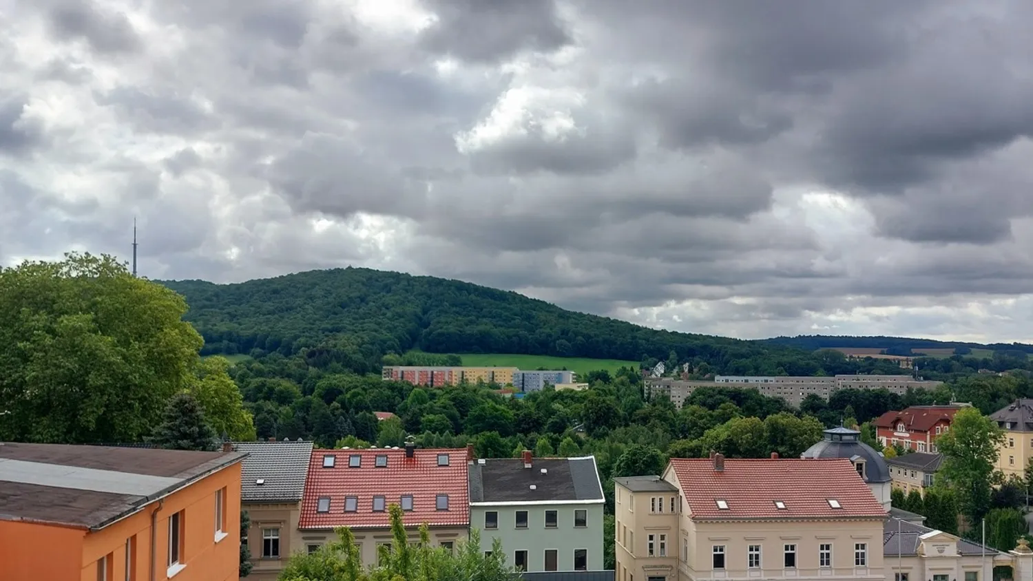 4 Zimmer Wohnung mit 108 m² in Löbau – Bild 1