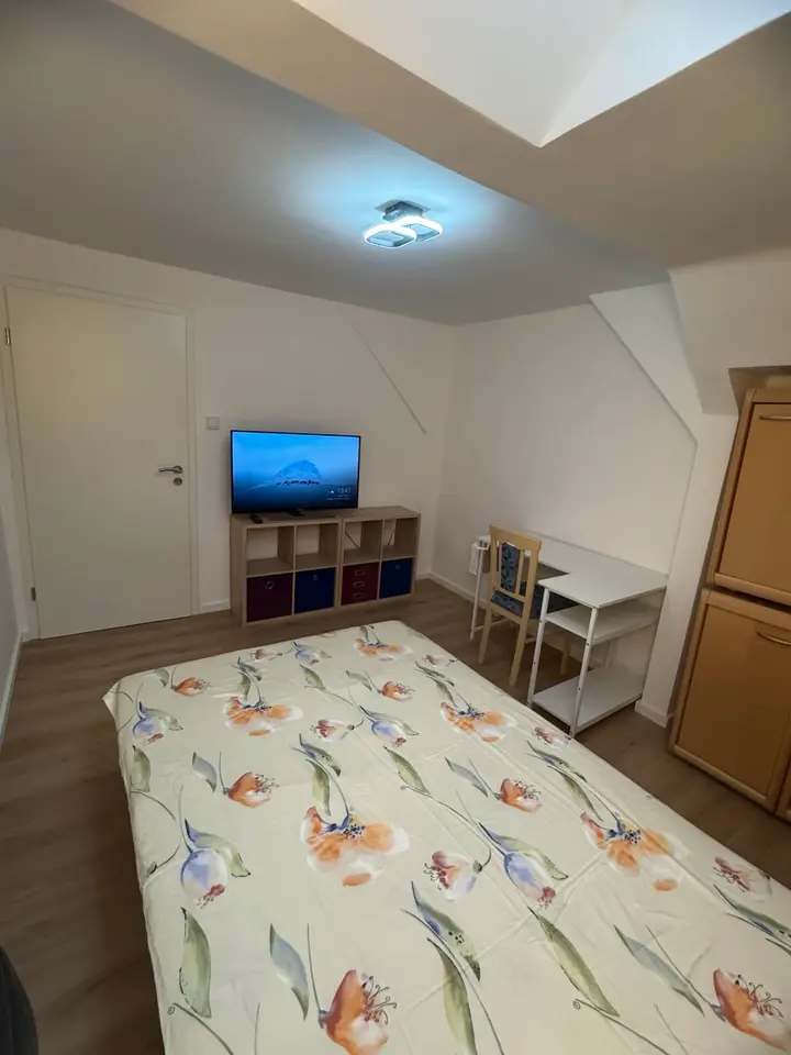 WG-Zimmer mit 12 m² in Nürnberg – Bild 1