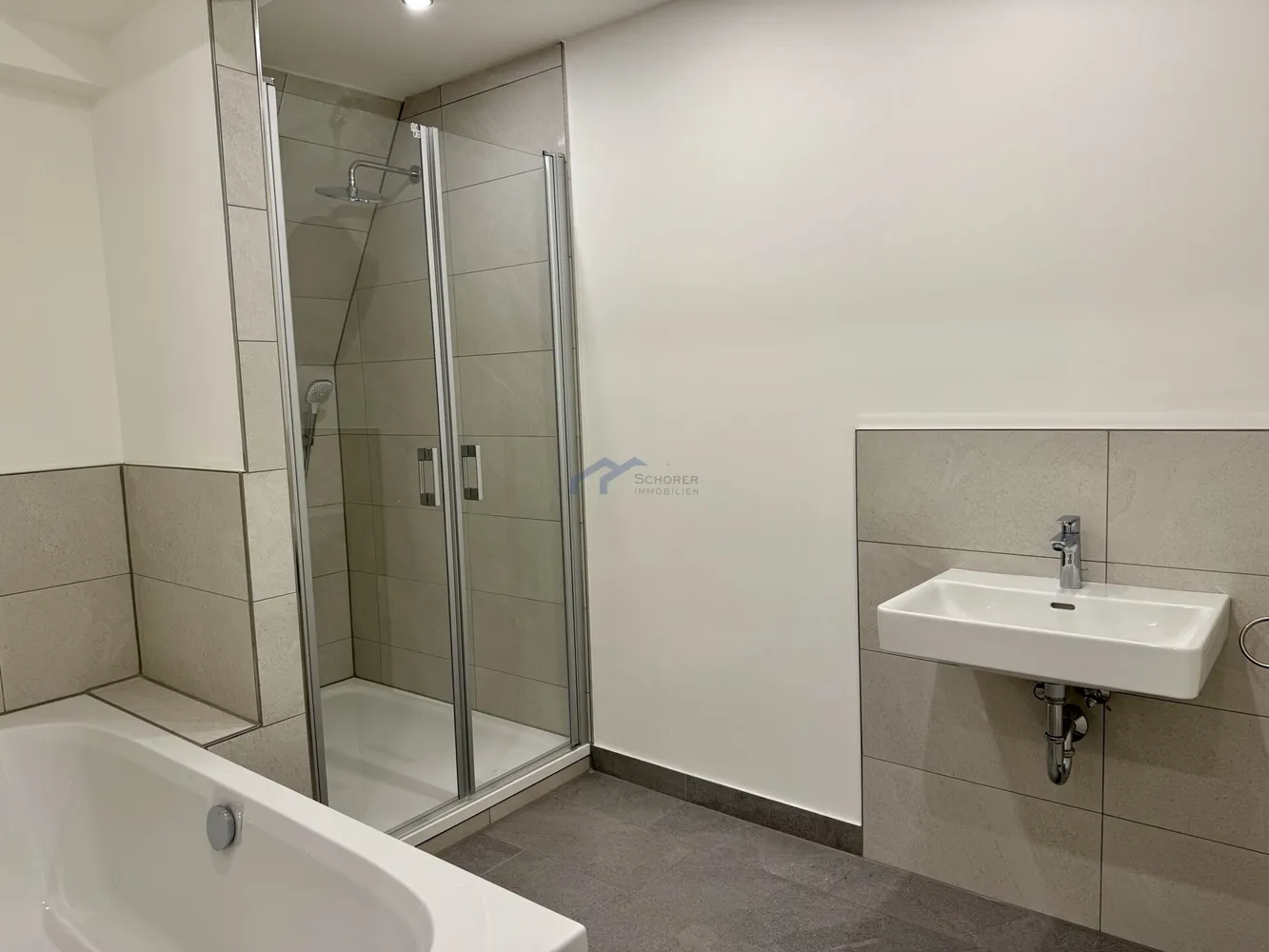 3 room apartment with 103 m² in Augsburg – Photo 12