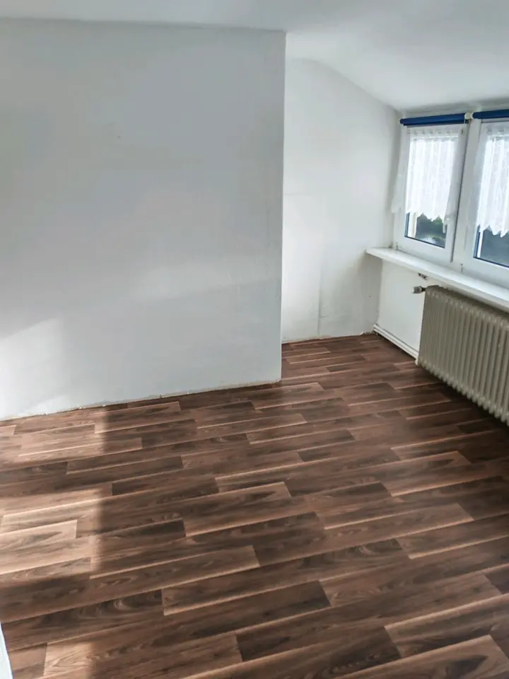 5 Zimmer Wohnung mit 102 m² in Papenburg – Bild 1