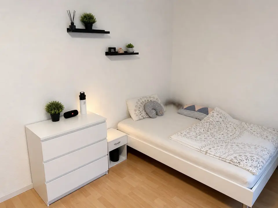4 Zimmer Wohnung mit 75 m² in Oldenburg – Bild 2