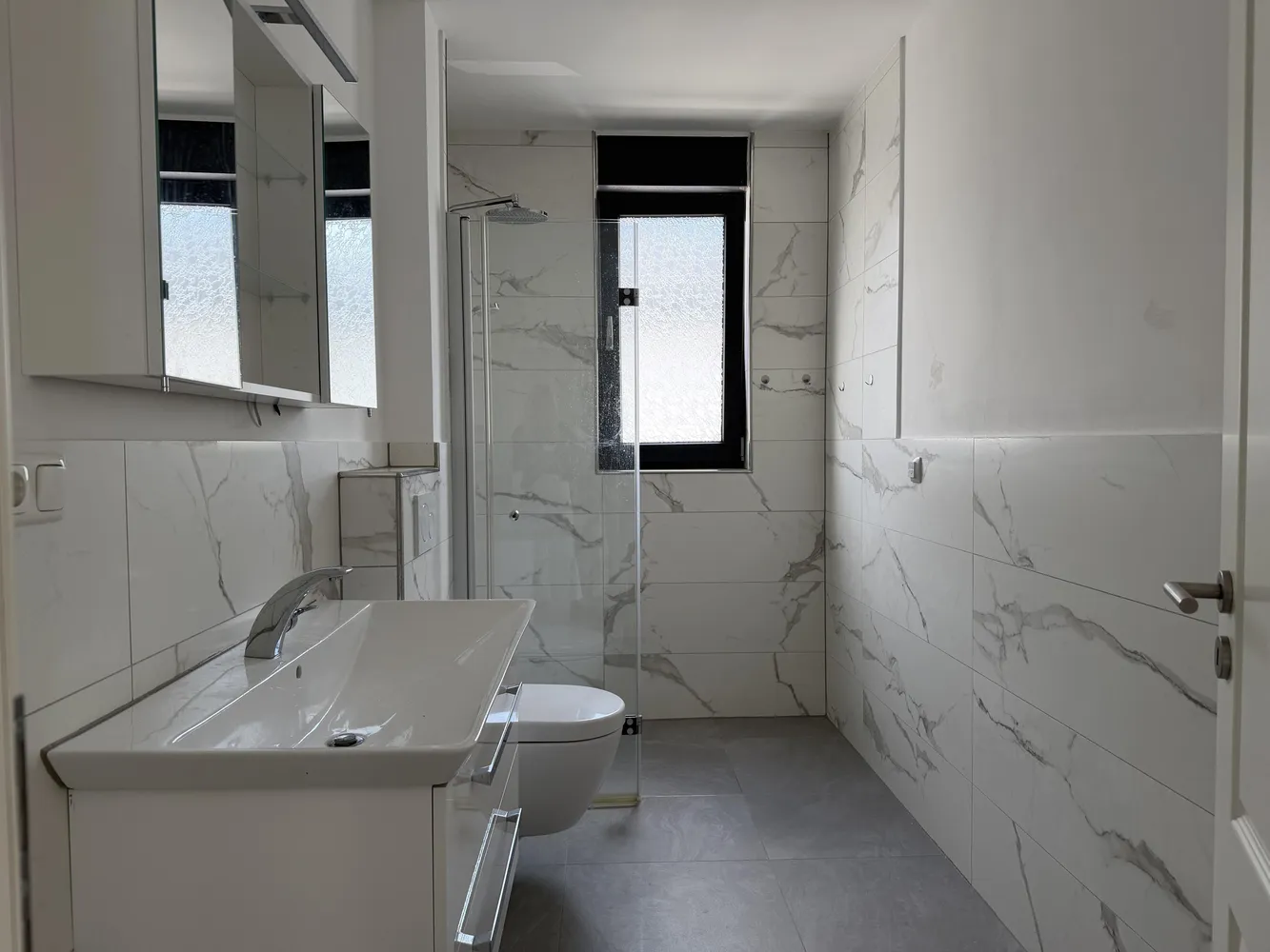 6 Zimmer Wohnung mit 170 m² in Düren – Bild 3