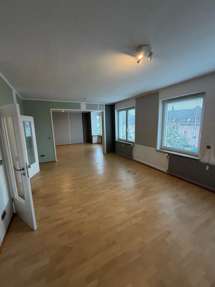 2 Zimmer Wohnung mit 98 m² in Kiel – Bild 6