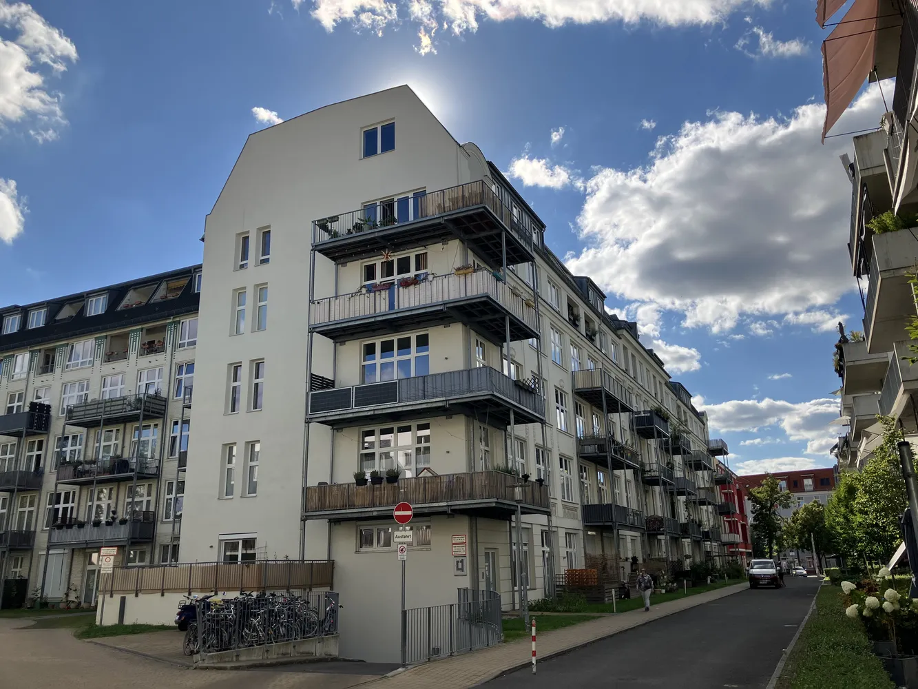 5 Zimmer Wohnung mit 151 m² in Berlin – Bild 2