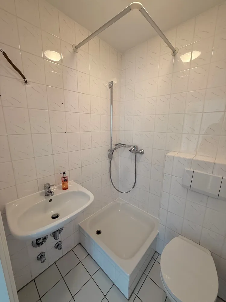 1 Zimmer Wohnung mit 28 m² in Köln – Bild 4