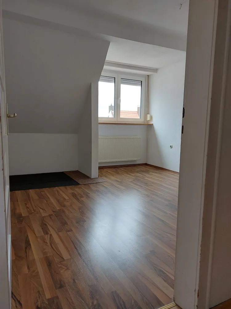 4 Zimmer Wohnung mit 88 m² in Stuttgart – Bild 1
