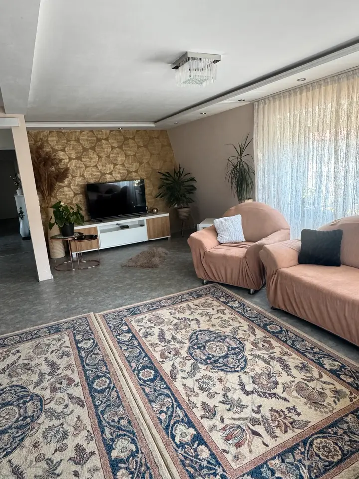 3 room apartment with 95 m² in Erlangen – Photo 3