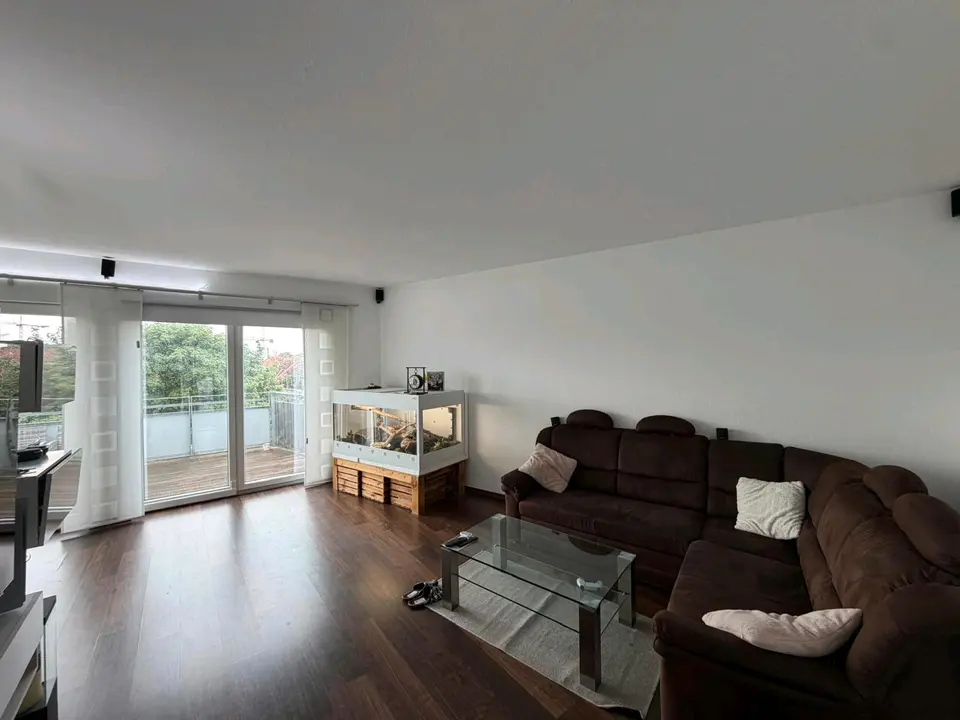 2 Zimmer Wohnung mit 74 m² in Hamburg – Bild 3