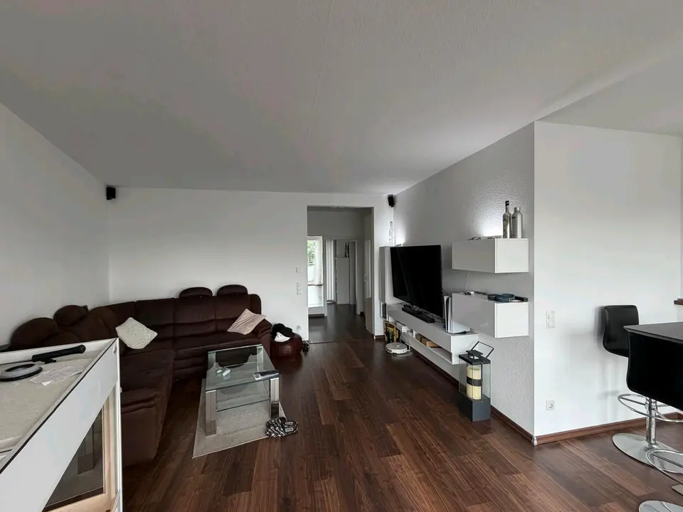 2 Zimmer Wohnung mit 74 m² in Hamburg – Bild 1