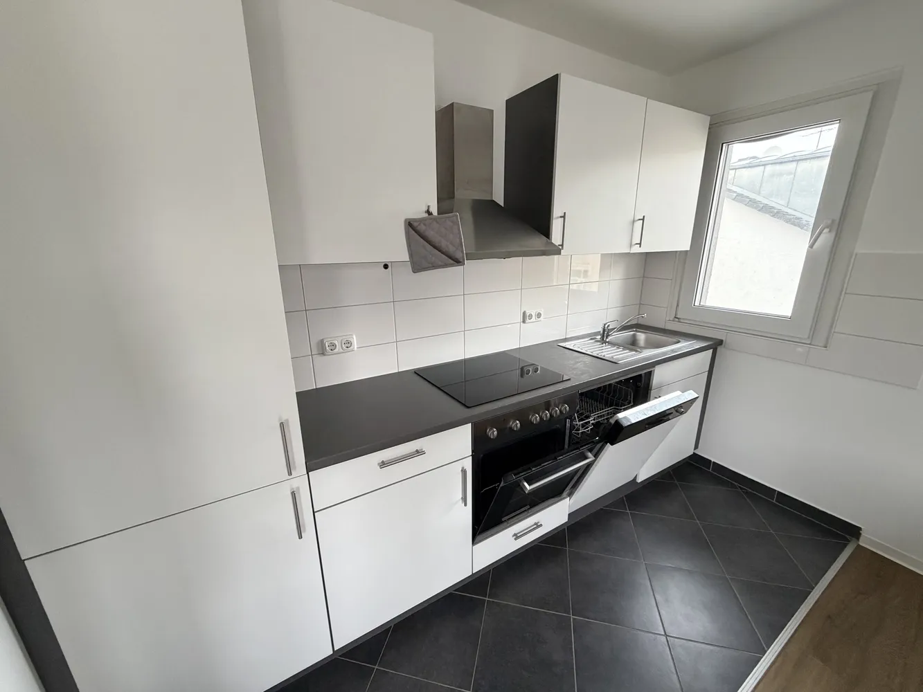 1 Zimmer Wohnung mit 37 m² in Frankfurt am Main – Bild 6