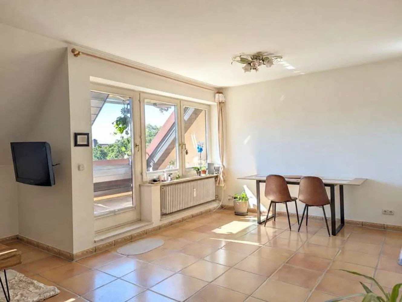 3 Zimmer Wohnung mit 96 m² in Augsburg – Bild 6