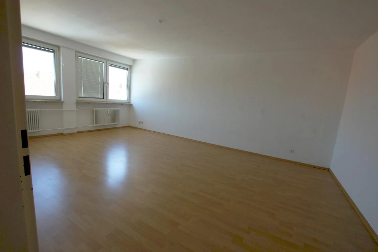 2 Zimmer Wohnung mit 65 m² in Nürnberg – Bild 1