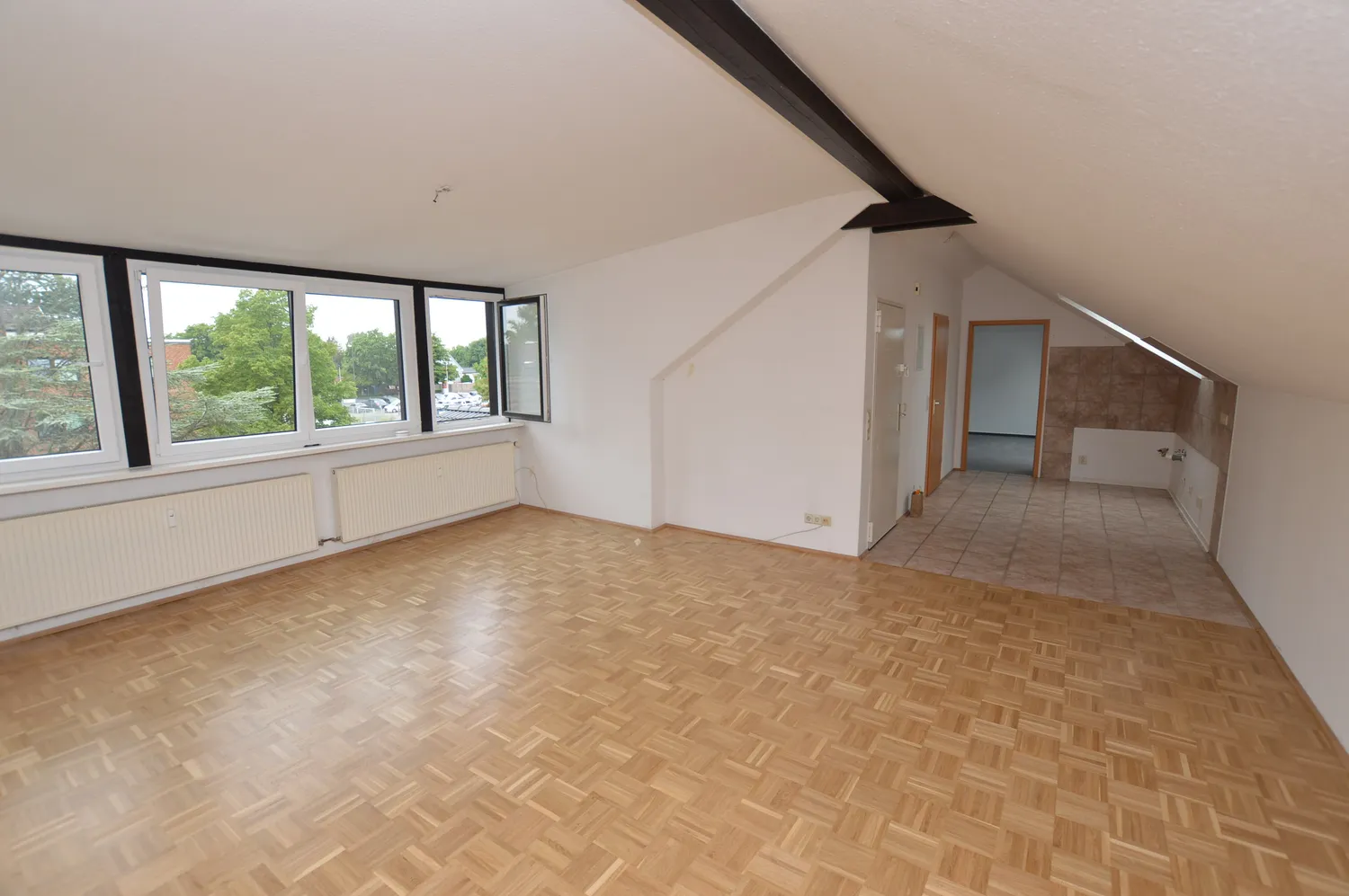 2 Zimmer Wohnung mit 82 m² in Langenhagen – Bild 5
