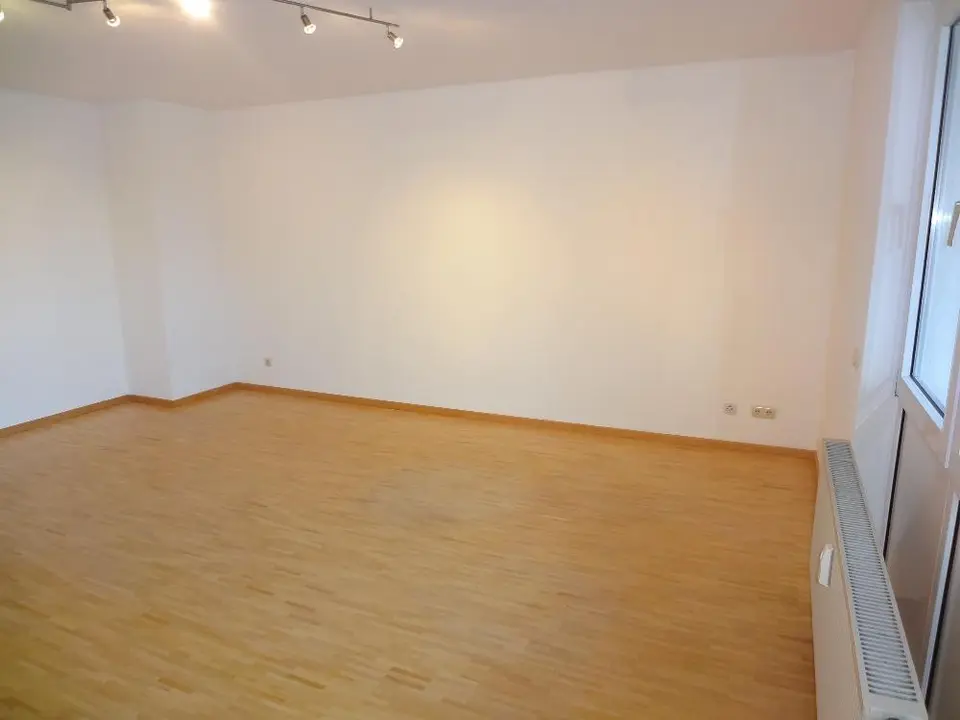2 Zimmer Wohnung mit 77 m² in Darmstadt – Bild 4