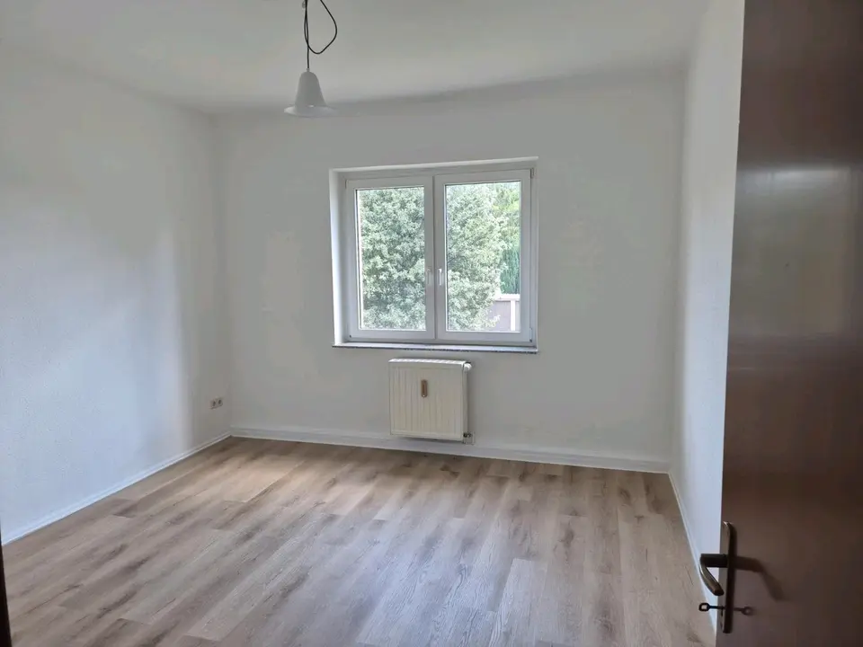 2 Zimmer Wohnung mit 53 m² in Weißenfels – Bild 3