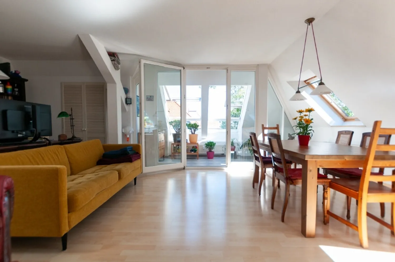 3 Zimmer Wohnung mit 100 m² in Dresden – Bild 11