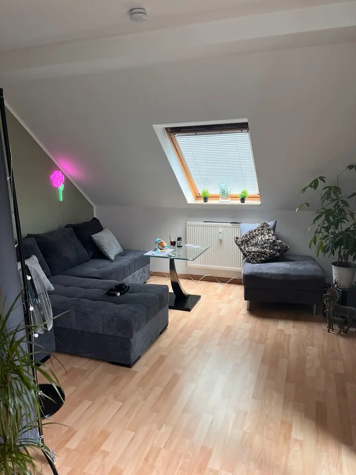 2 Zimmer Wohnung mit 63 m² in Duisburg – Bild 1